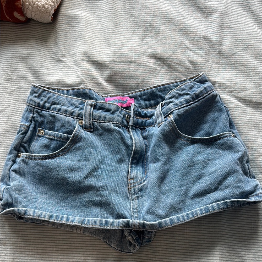 Edikted Mini Jean Skirt